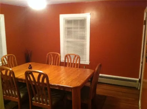 75 Orms St, Pawtucket, RI 02861 photo 3