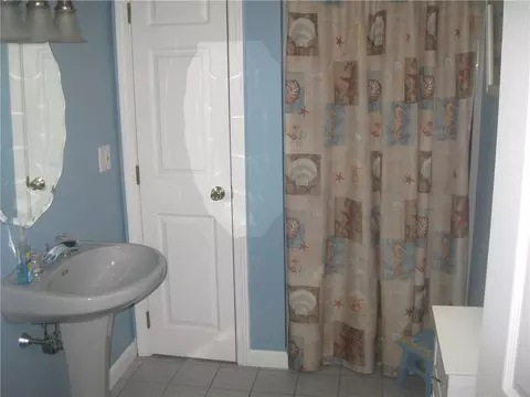 752 Hammet Rd, Coventry, RI 02816 photo 18