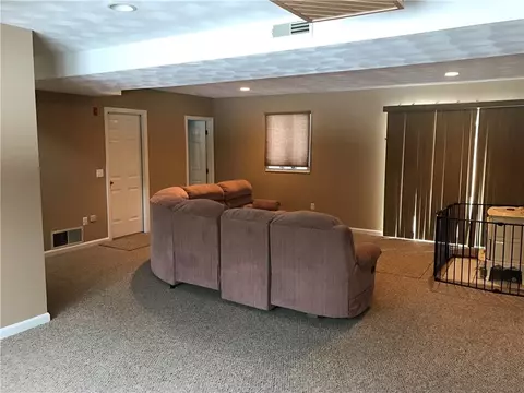 752 Hammet Rd, Coventry, RI 02816 photo 22