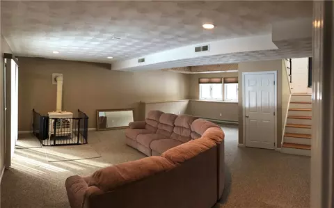 752 Hammet Rd, Coventry, RI 02816 photo 21