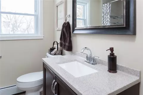 38 Benson Ave, Warwick, RI 02888 photo 17