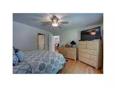 9 Wilder Ave, Westerly, RI 02891 photo 12