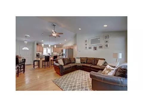 9 Wilder Ave, Westerly, RI 02891 photo 9