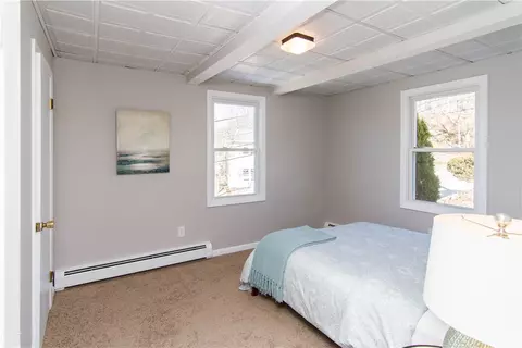 25 Foster St, Woonsocket, RI 02895 photo 8