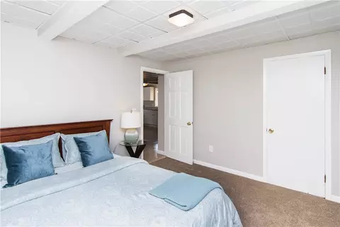 25 Foster St, Woonsocket, RI 02895 photo 7