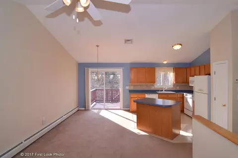 85 Pilgrim Ave, Coventry, RI 02816 photo 5