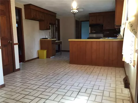 2 Winterberry Dr, Coventry, RI 02816 photo 7