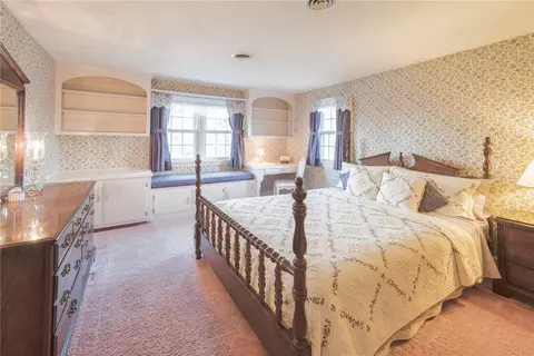 4 Arrowhead Dr, Tiverton, RI 02878 photo 17