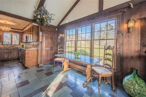 4 Arrowhead Dr, Tiverton, RI 02878 photo 12