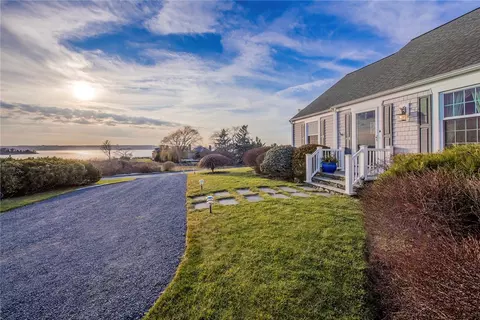 4 Arrowhead Dr, Tiverton, RI 02878 photo 21