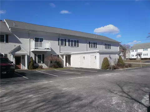 200 Cato St #3, Woonsocket, RI 02895 photo 1