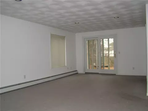 321 Gertrude Ave, Warwick, RI 02886 photo 18