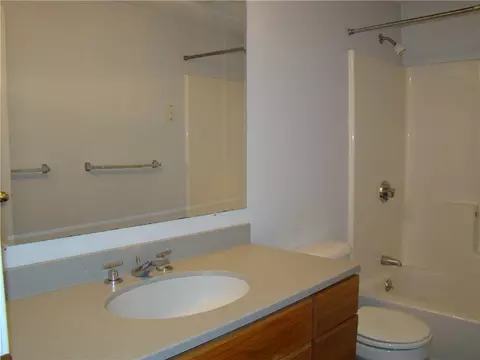 321 Gertrude Ave, Warwick, RI 02886 photo 12
