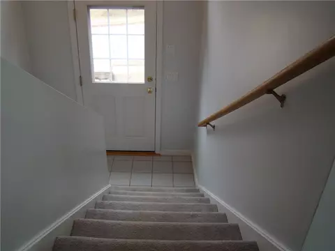 321 Gertrude Ave, Warwick, RI 02886 photo 17