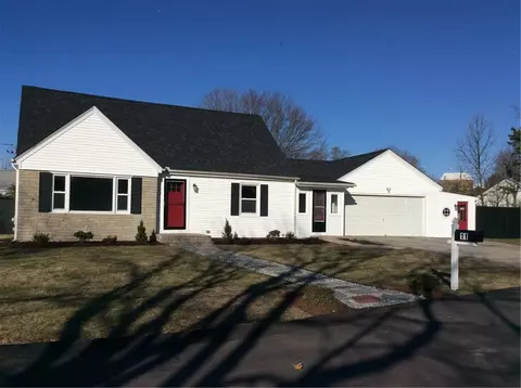 11 Quinlan Ct, Warwick, RI 02886 photo 1
