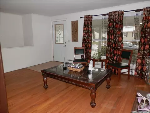 44 Crocus St, Warwick, RI 02886 photo 5
