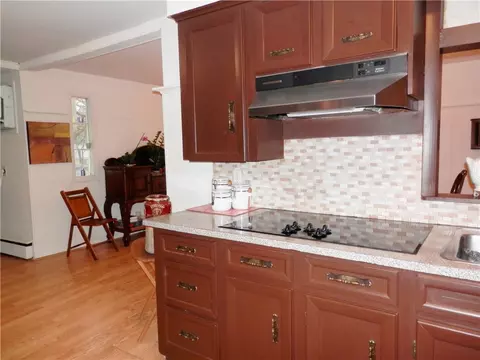 44 Crocus St, Warwick, RI 02886 photo 11