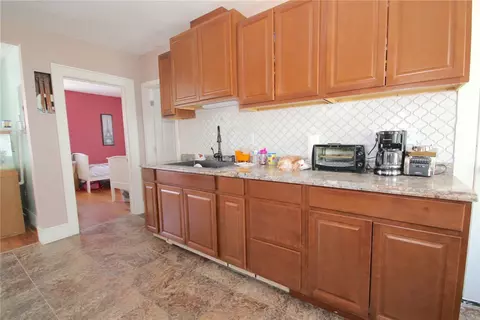 683 Third Ave, Woonsocket, RI 02895 photo 7