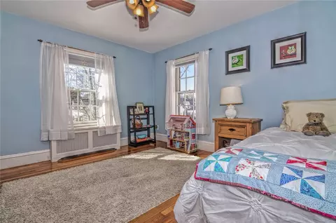 10 Adele Ave, East Providence, RI 02916 photo 24