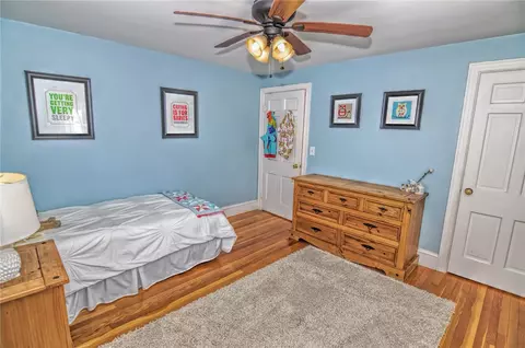 10 Adele Ave, East Providence, RI 02916 photo 26