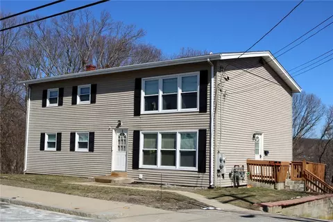 856 Manville Rd, Woonsocket, RI 02895 photo 1