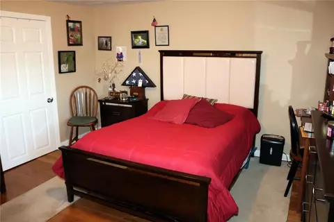 856 Manville Rd, Woonsocket, RI 02895 photo 9