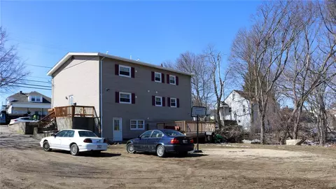 856 Manville Rd, Woonsocket, RI 02895 photo 22
