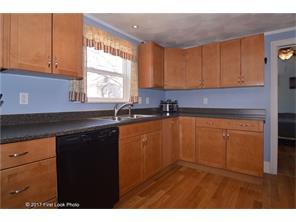 55 Heath Ave, Warwick, RI 02888 photo 9