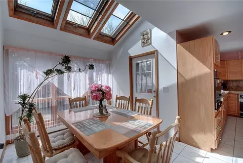38 Moonlight Dr, Westerly, RI 02891 photo 11