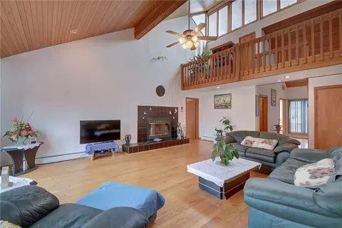 38 Moonlight Dr, Westerly, RI 02891 photo 17