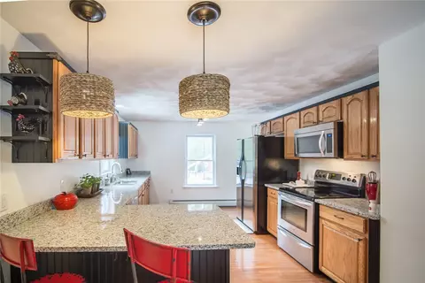 320 Plainfield Pike, Coventry, RI 02827 photo 6