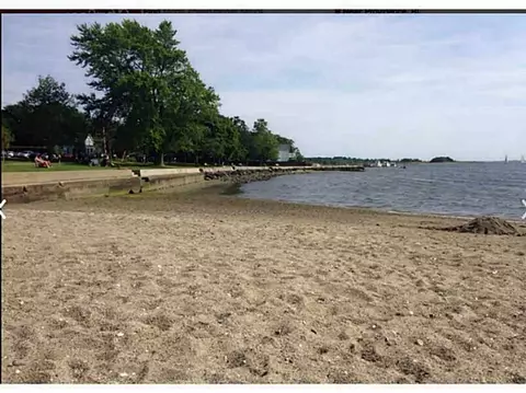 6 Beth Ave, Warren, RI 02885 photo 14