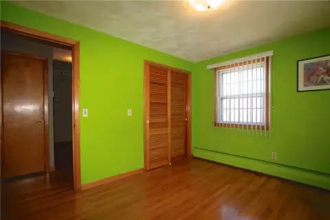 4 Brayton Ave, Warwick, RI 02886 photo 19
