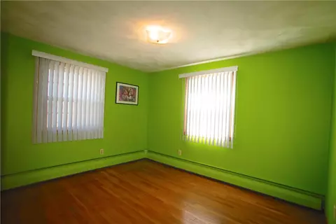 4 Brayton Ave, Warwick, RI 02886 photo 18