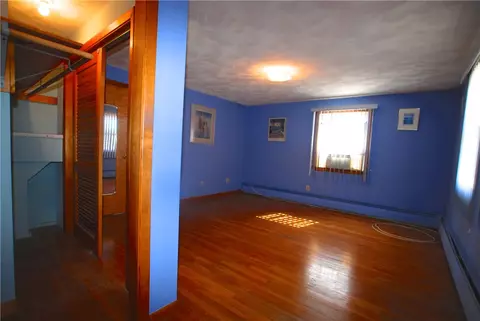 4 Brayton Ave, Warwick, RI 02886 photo 21