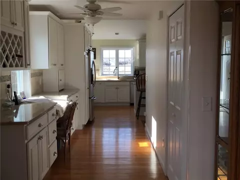 480 Atlantic Ave, Westerly, RI 02891 photo 31