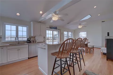 480 Atlantic Ave, Westerly, RI 02891 photo 15