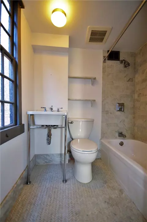 116 Transit St, Providence, RI 02906 photo 34