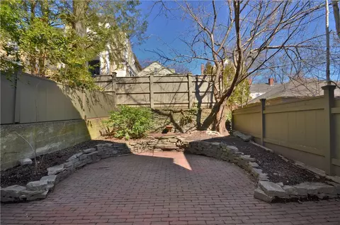 116 Transit St, Providence, RI 02906 photo 7