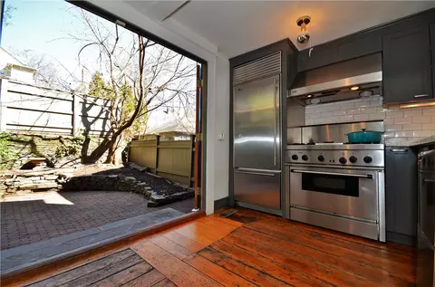 116 Transit St, Providence, RI 02906 photo 11