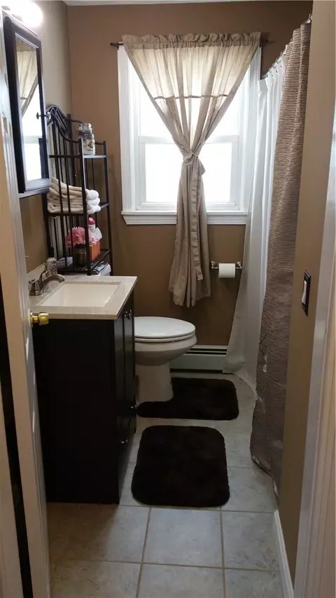 68 Hoxsie Ave, Warwick, RI 02889 photo 18