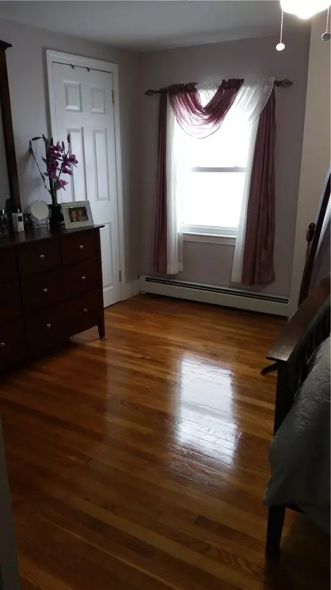 68 Hoxsie Ave, Warwick, RI 02889 photo 14