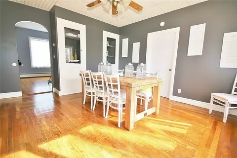 43 Maple St, Woonsocket, RI 02895 photo 5