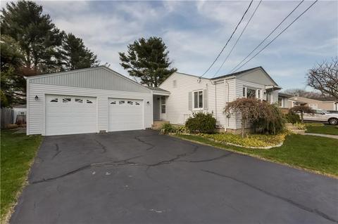 157 Vineyard Rd, Warwick, RI 02889 photo 4