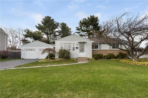157 Vineyard Rd, Warwick, RI 02889 photo 1