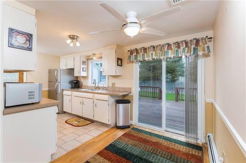 157 Vineyard Rd, Warwick, RI 02889 photo 11