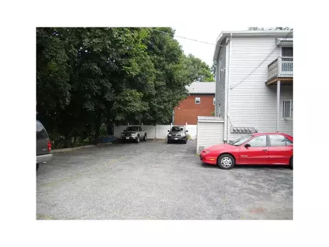 74 Hamlet Ave, Woonsocket, RI 02895 photo 22
