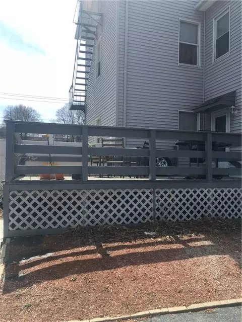 74 Hamlet Ave, Woonsocket, RI 02895 photo 3