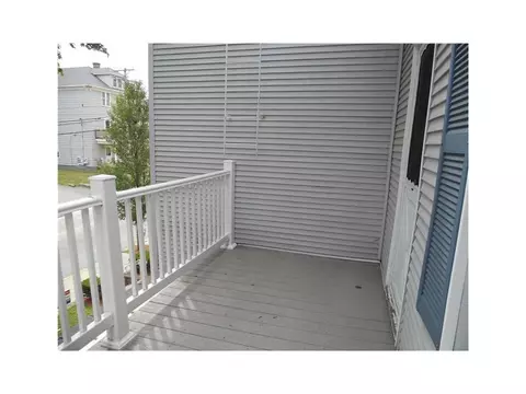 74 Hamlet Ave, Woonsocket, RI 02895 photo 23