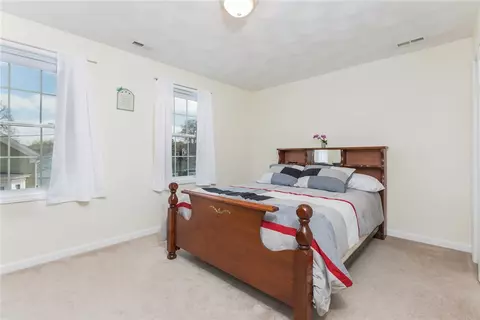 118 Avenue B Ave, Woonsocket, RI 02895 photo 17